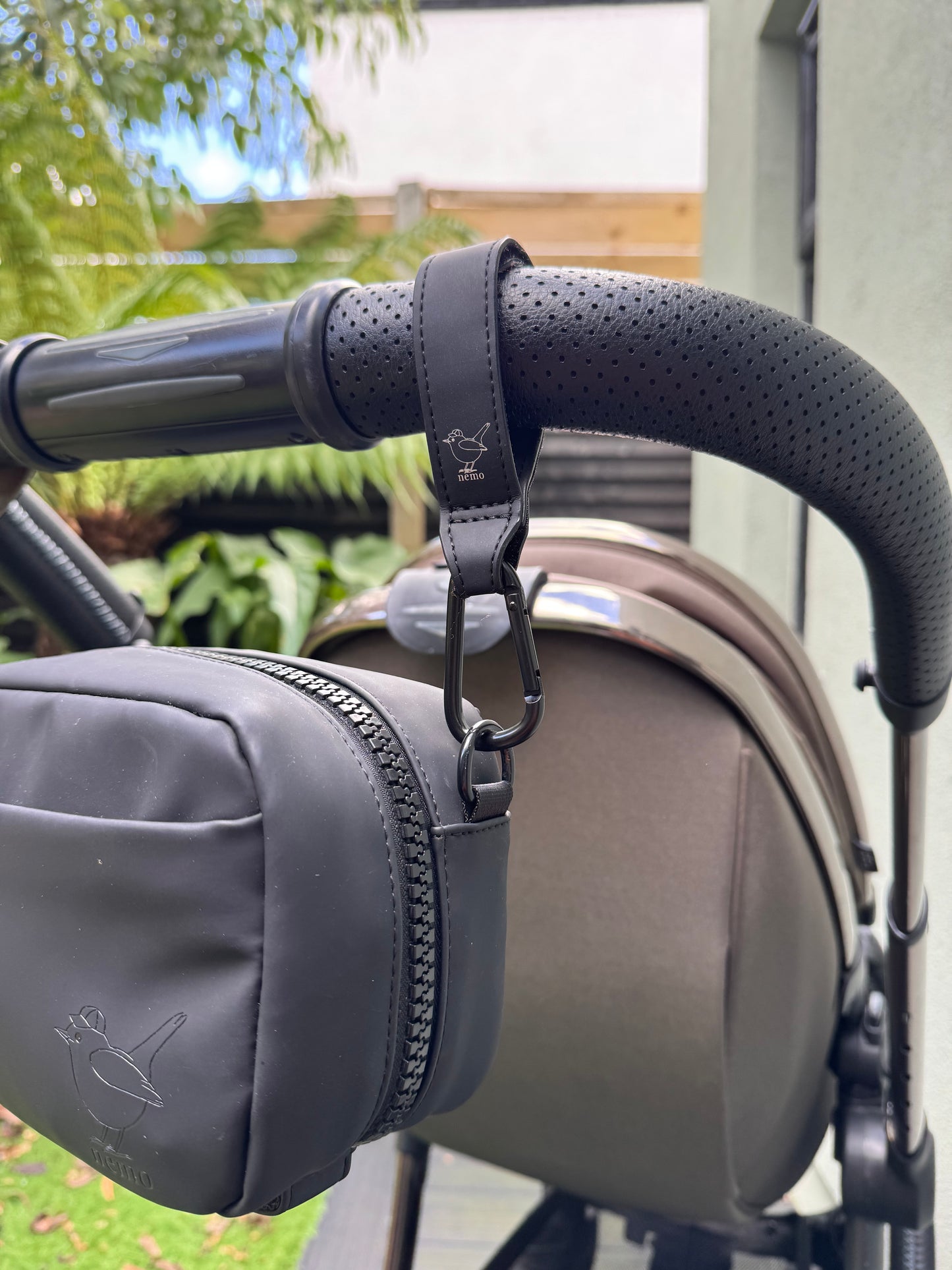 **COMING SOON** Buggy clips - Black
